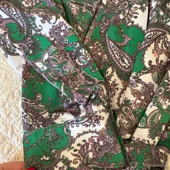 Green Paisley Women's wrap Dress - Picture 6 of 10